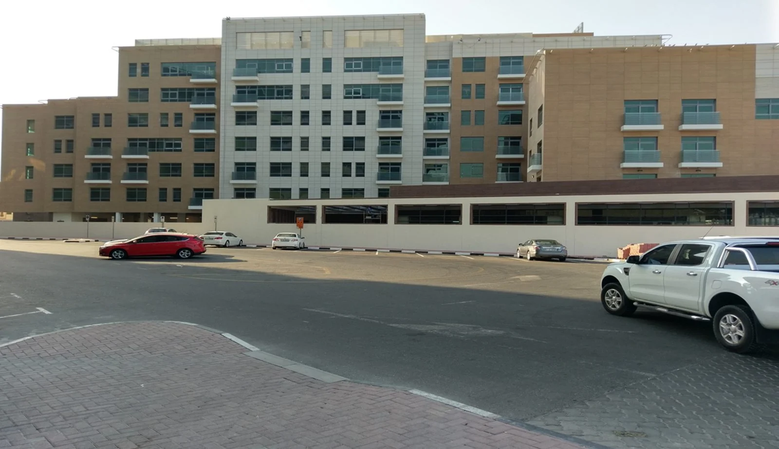 Al Mulla Building — IZEC works