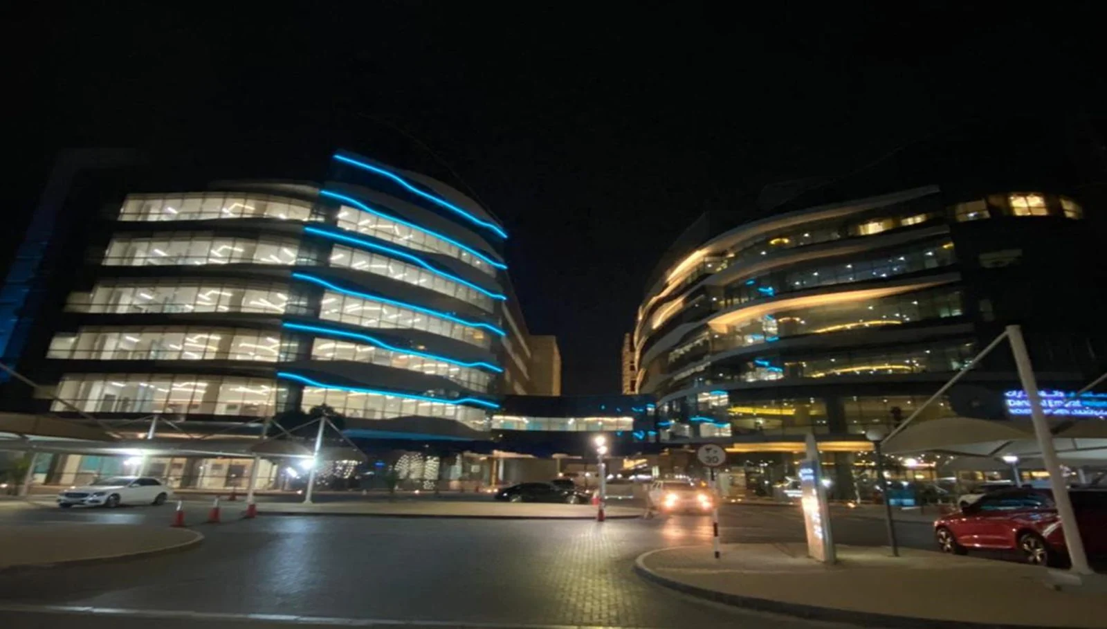 Danat Al Emarat Hospital — South Tower — IZEC works